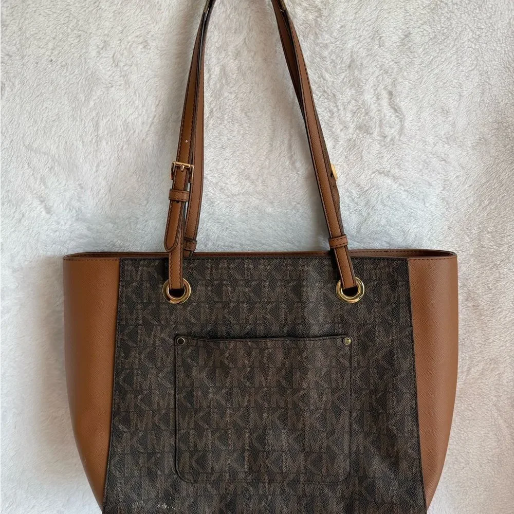 Michael Kors Signature Brown and Tan Tote - Picture 7 of 15